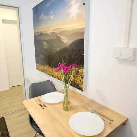 Gemuetliches Schwarzwald-Apartment Im Ruhigen Untergeschoss Eines Hauses Denzlingen Extérieur photo