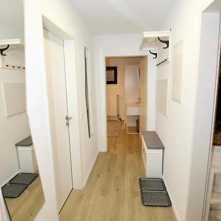 Gemuetliches Schwarzwald-Apartment Im Ruhigen Untergeschoss Eines Hauses Denzlingen Extérieur photo