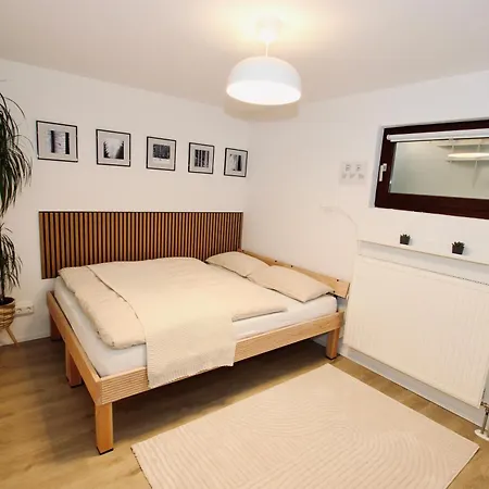 Gemuetliches Schwarzwald-Apartment Im Ruhigen Untergeschoss Eines Hauses Denzlingen Extérieur photo
